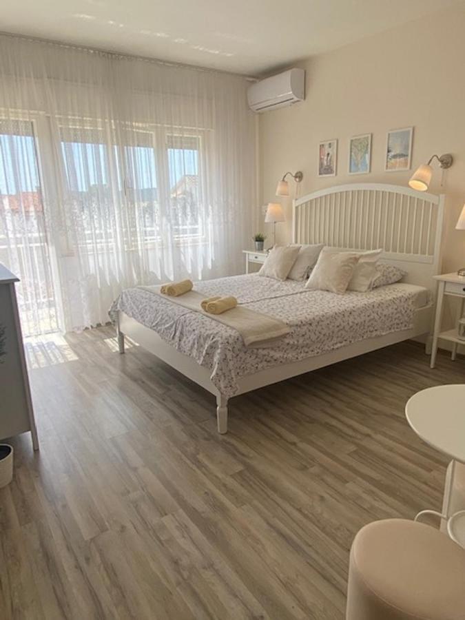 Kosovic Family House Hotell Medulin Exteriör bild